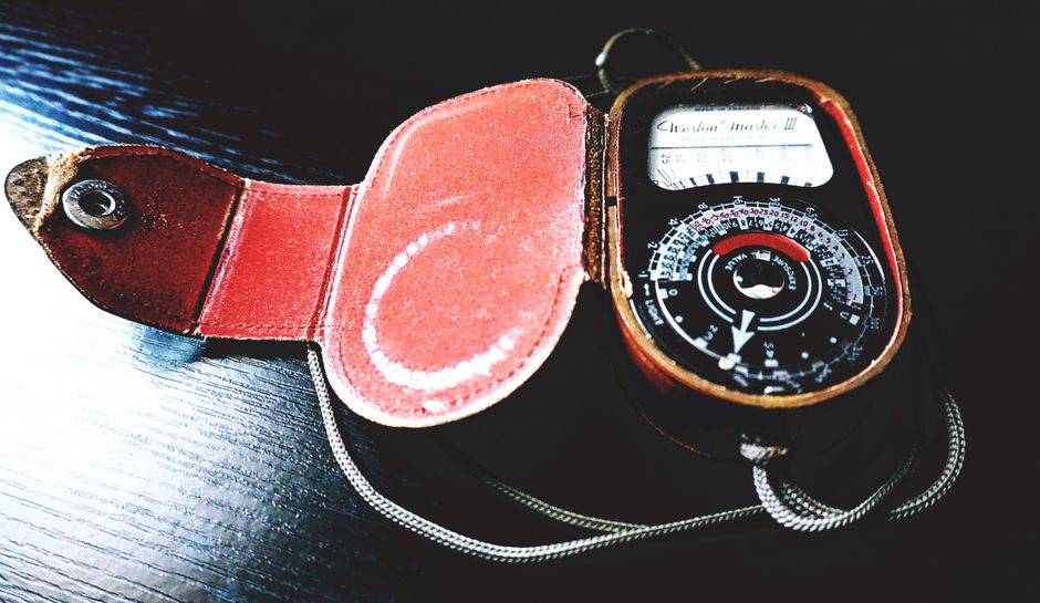 5 Common Mistakes with Manual Metering & Sunny 16 (And How to Avoid Them)