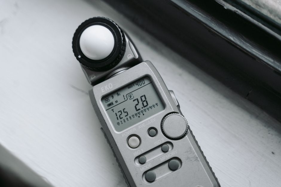 A Realistic Routine for Manual Metering & Sunny 16 That Fits a Busy Life